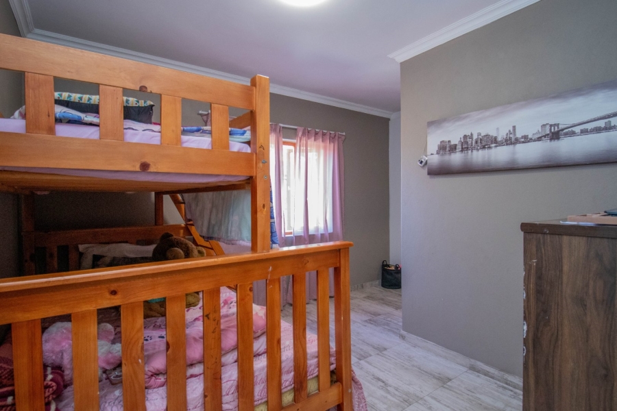 3 Bedroom Property for Sale in Xanadu North West